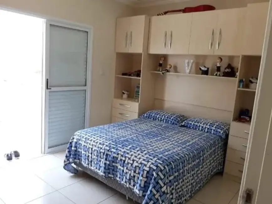 Foto 8 de Casa de Condomínio com 3 quartos à venda, 217m2 em Tremembe - SP