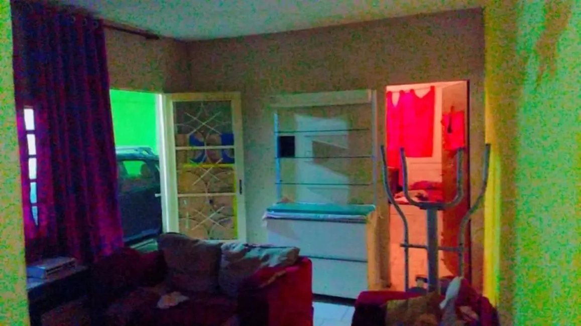 Foto 2 de Casa com 2 quartos à venda, 126m2 em Potim - SP