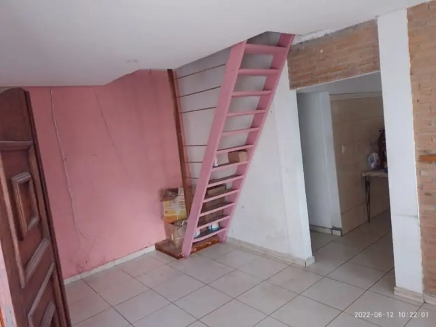 Foto 1 de Casa com 3 quartos à venda, 300m2 em Jardim Garcez, Taubate - SP