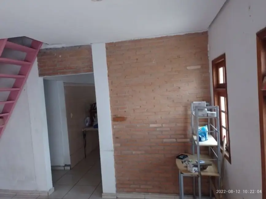 Foto 2 de Casa com 3 quartos à venda, 300m2 em Jardim Garcez, Taubate - SP