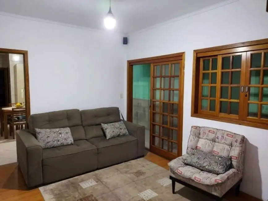 Foto 1 de Casa com 2 quartos à venda, 125m2 em Jardim Independência, Taubate - SP