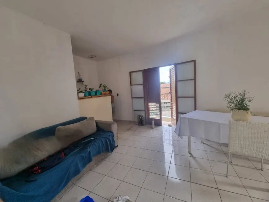 Foto 8 de Sobrado com 5 quartos à venda, 171m2 em Jardim Esperança, Guaratingueta - SP