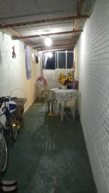 Foto 5 de Casa com 2 quartos à venda em Conjunto Habitacional Terra dos Ipês I (Sul), Pindamonhangaba - SP