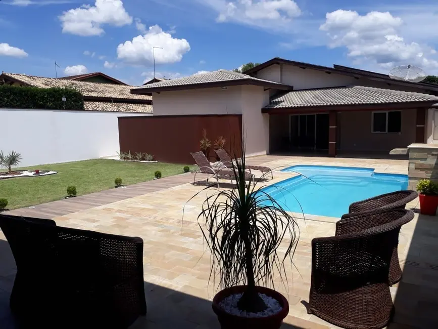 Foto 6 de Casa com 3 quartos à venda, 335m2 em Jardim Residencial Doutor Lessa, Pindamonhangaba - SP