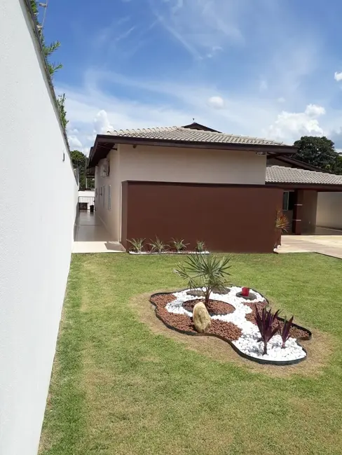 Foto 1 de Casa com 3 quartos à venda, 335m2 em Jardim Residencial Doutor Lessa, Pindamonhangaba - SP