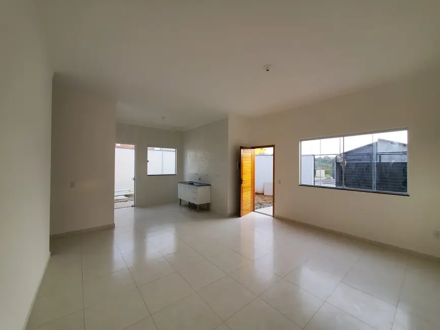 Foto 4 de Casa com 3 quartos à venda, 85m2 em Vista Alegre, Taubate - SP