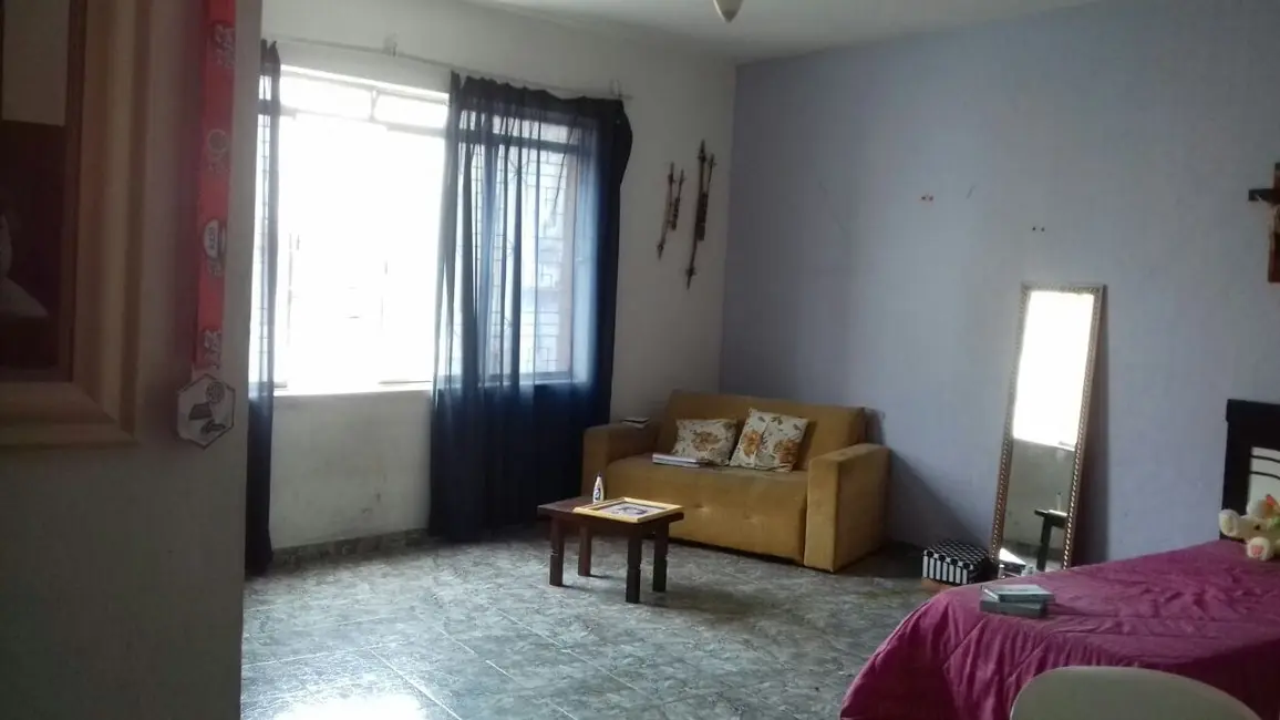 Sobrado com 4 quartos à venda, 272m2 em Centro, Aparecida - SP - imagem 7 Foto 7 de Sobrado com 4 quartos à venda, 272m2 em Centro, Aparecida - SP