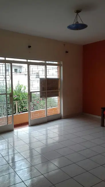 Foto 2 de Sobrado com 4 quartos à venda, 272m2 em Centro, Aparecida - SP