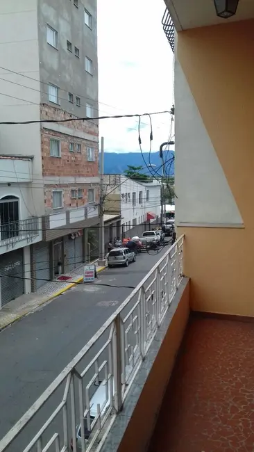 Foto 1 de Sobrado com 4 quartos à venda, 272m2 em Centro, Aparecida - SP