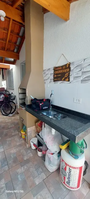 Foto 2 de Casa com 3 quartos à venda, 80m2 em Pindamonhangaba - SP