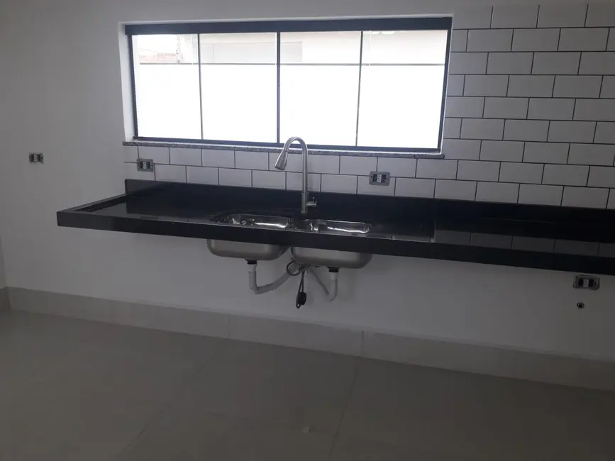 Foto 5 de Sobrado com 3 quartos à venda, 204m2 em Tremembe - SP