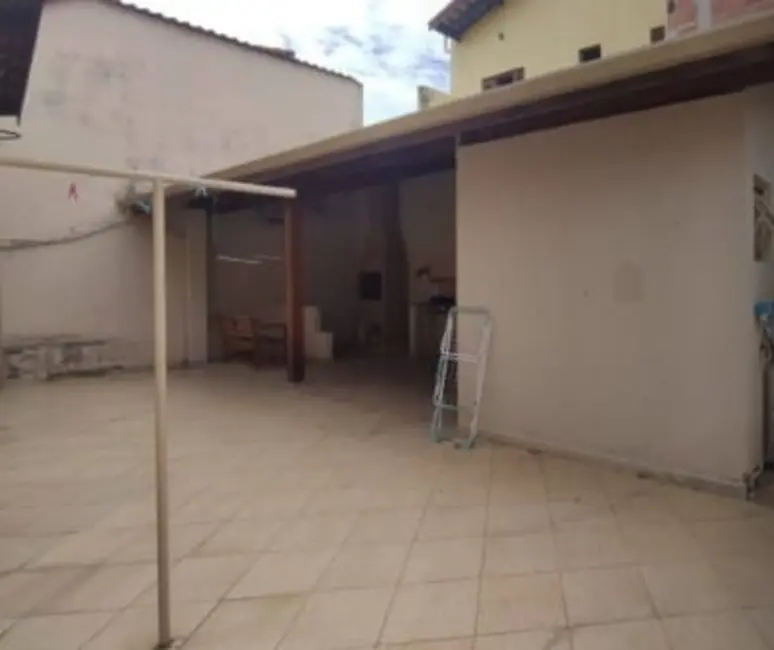 Foto 3 de Casa com 2 quartos à venda, 83m2 em Vila Suiça, Pindamonhangaba - SP