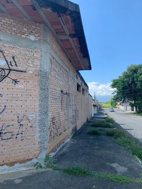 Foto 2 de Casa com 3 quartos à venda, 70m2 em Jardim Santa Cecília, Pindamonhangaba - SP