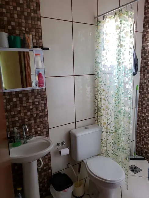 Foto 6 de Sobrado com 2 quartos à venda, 138m2 em Pedrinha, Guaratingueta - SP
