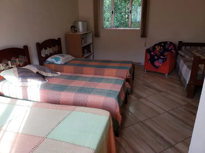 Foto 4 de Sobrado com 2 quartos à venda, 138m2 em Pedrinha, Guaratingueta - SP