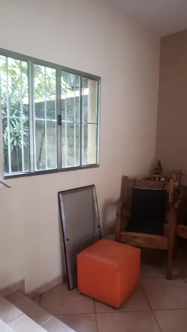 Foto 9 de Sobrado com 2 quartos à venda, 138m2 em Pedrinha, Guaratingueta - SP