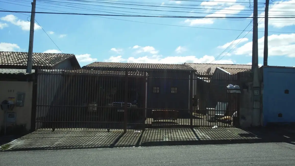 Foto 1 de Casa com 3 quartos à venda, 60m2 em Pindamonhangaba - SP