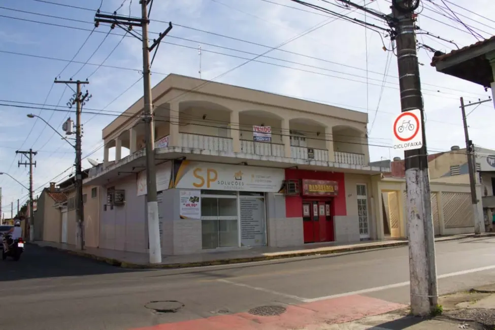 Foto 7 de Casa com 3 quartos à venda, 541m2 em Santana, Pindamonhangaba - SP