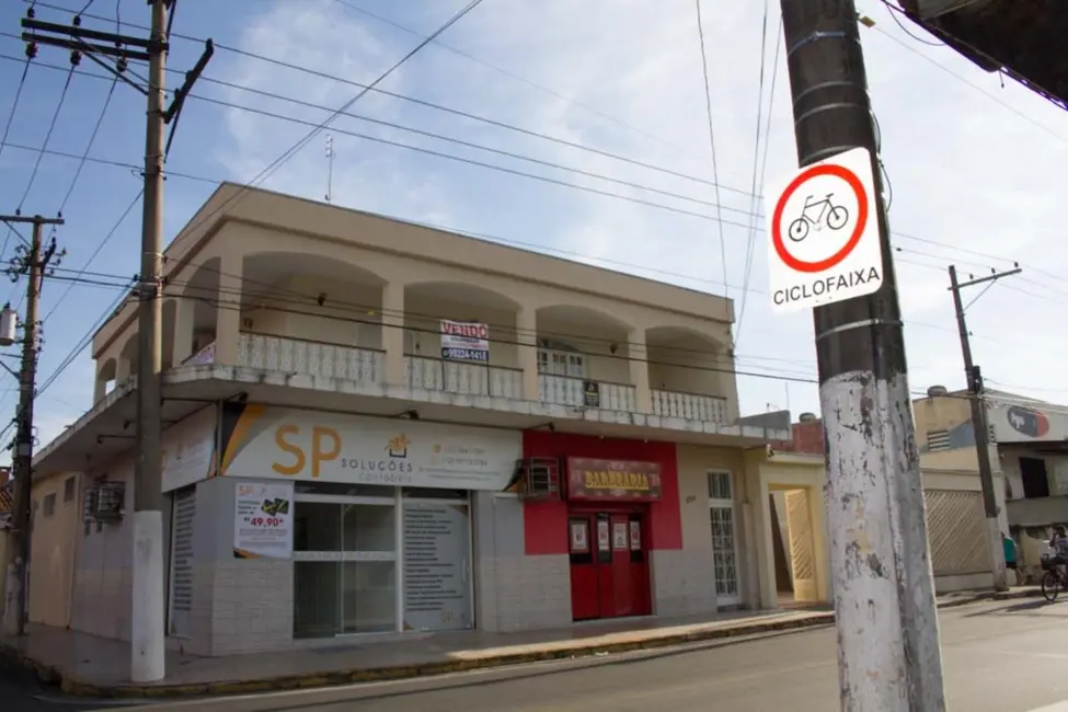 Foto 8 de Casa com 3 quartos à venda, 541m2 em Santana, Pindamonhangaba - SP