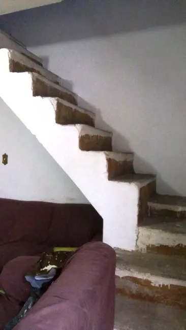 Sobrado com 3 quartos à venda, 84m2 em Vila Hepacare, Lorena - SP - imagem 9 Foto 9 de Sobrado com 3 quartos à venda, 84m2 em Vila Hepacare, Lorena - SP