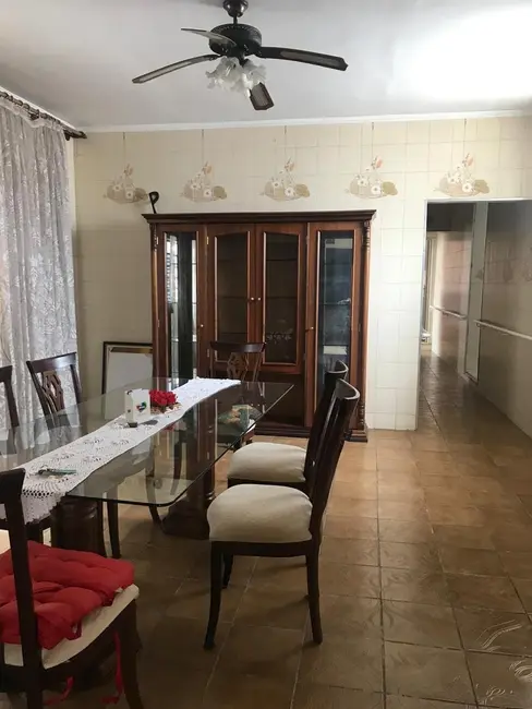 Foto 4 de Casa com 4 quartos à venda, 450m2 em Centro, Pindamonhangaba - SP