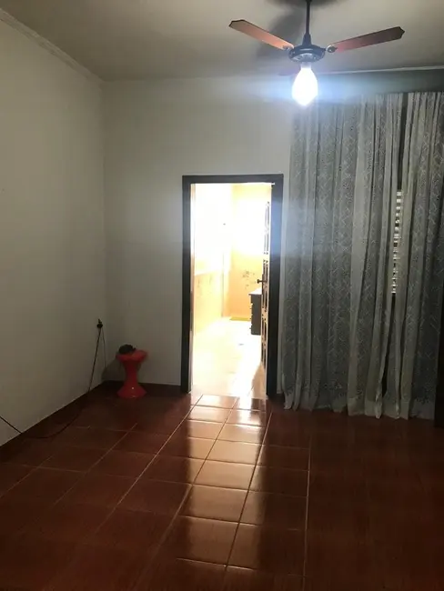 Foto 8 de Casa com 4 quartos à venda, 450m2 em Centro, Pindamonhangaba - SP