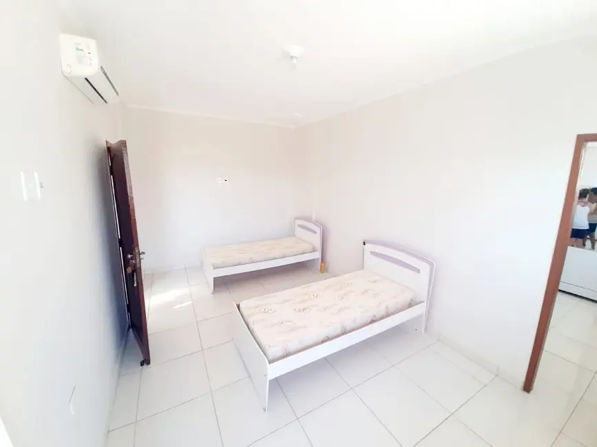 Foto 5 de Casa com 3 quartos à venda, 350m2 em Centro, Potim - SP