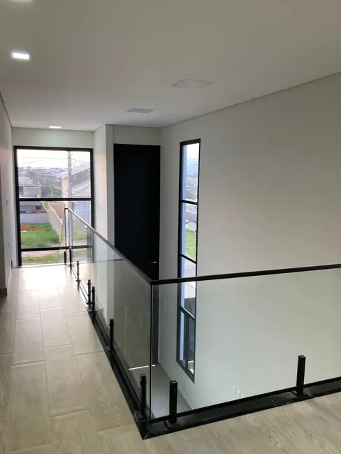 Foto 7 de Casa de Condomínio com 3 quartos à venda, 220m2 em Parque Residencial Maria Elmira, Cacapava - SP