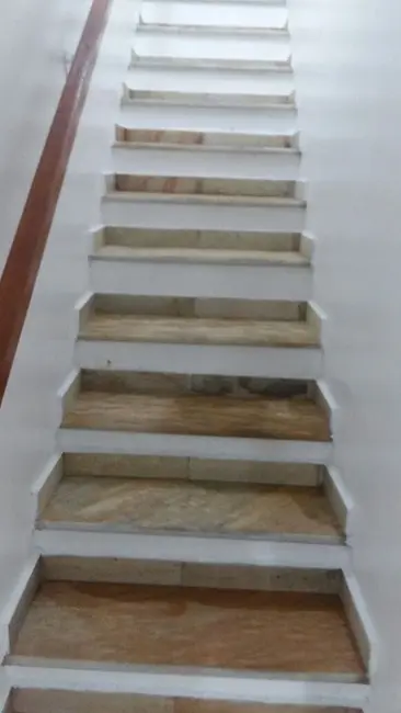 Sobrado com 5 quartos à venda, 233m2 em Jardim Santa Luzia, Pindamonhangaba - SP - imagem 5 Foto 5 de Sobrado com 5 quartos à venda, 233m2 em Jardim Santa Luzia, Pindamonhangaba - SP