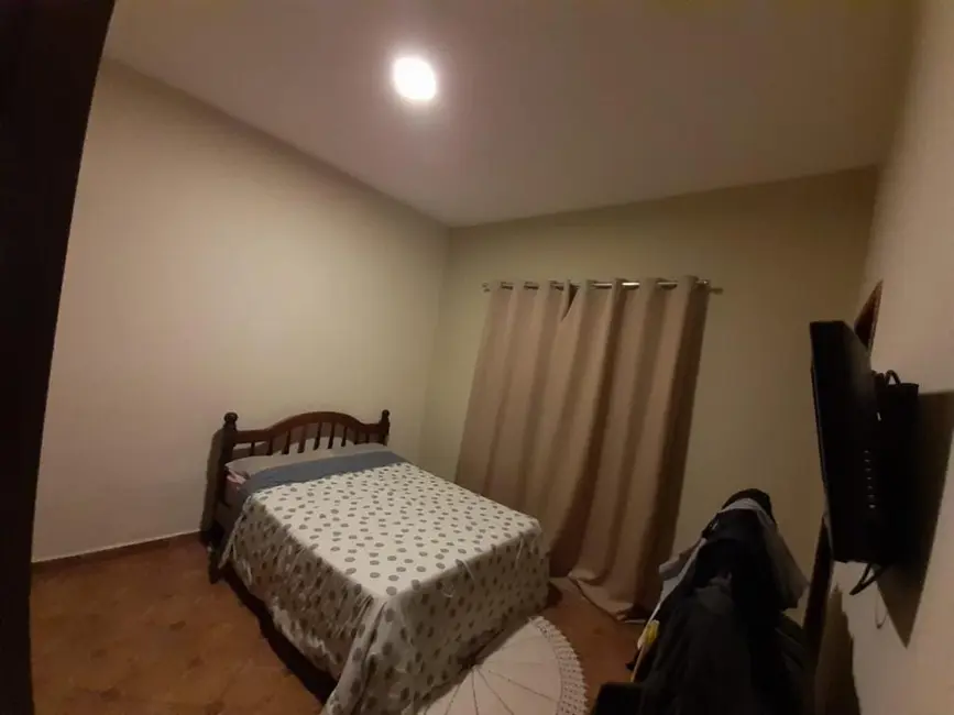 Foto 6 de Sobrado com 2 quartos à venda em Vila Areao, Taubate - SP