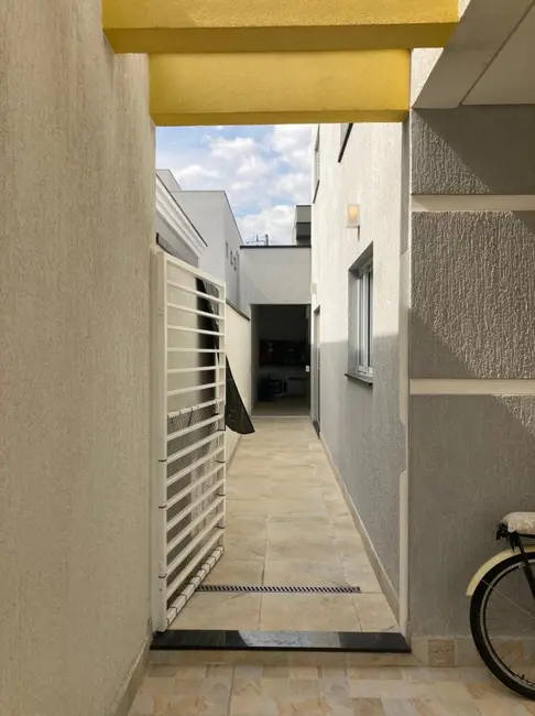 Foto 2 de Casa de Condomínio com 4 quartos à venda, 257m2 em Piracangaguá, Taubate - SP