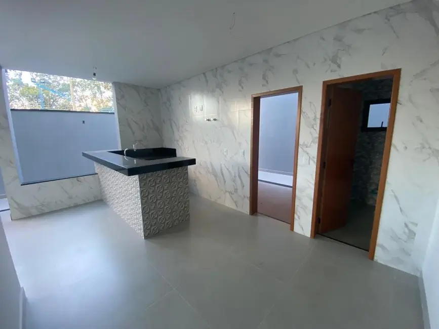 Foto 9 de Sobrado com 3 quartos à venda, 225m2 em Jardim Baronesa, Taubate - SP