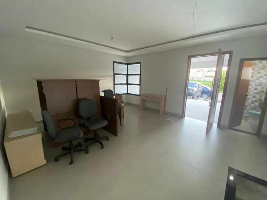 Foto 1 de Sobrado com 3 quartos à venda, 225m2 em Jardim Baronesa, Taubate - SP