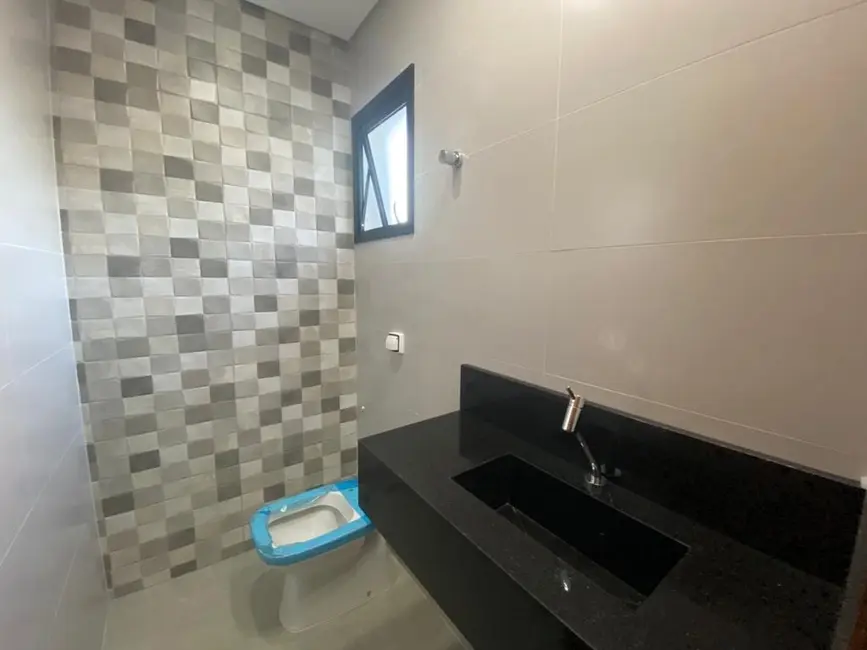 Foto 3 de Sobrado com 3 quartos à venda, 225m2 em Jardim Baronesa, Taubate - SP