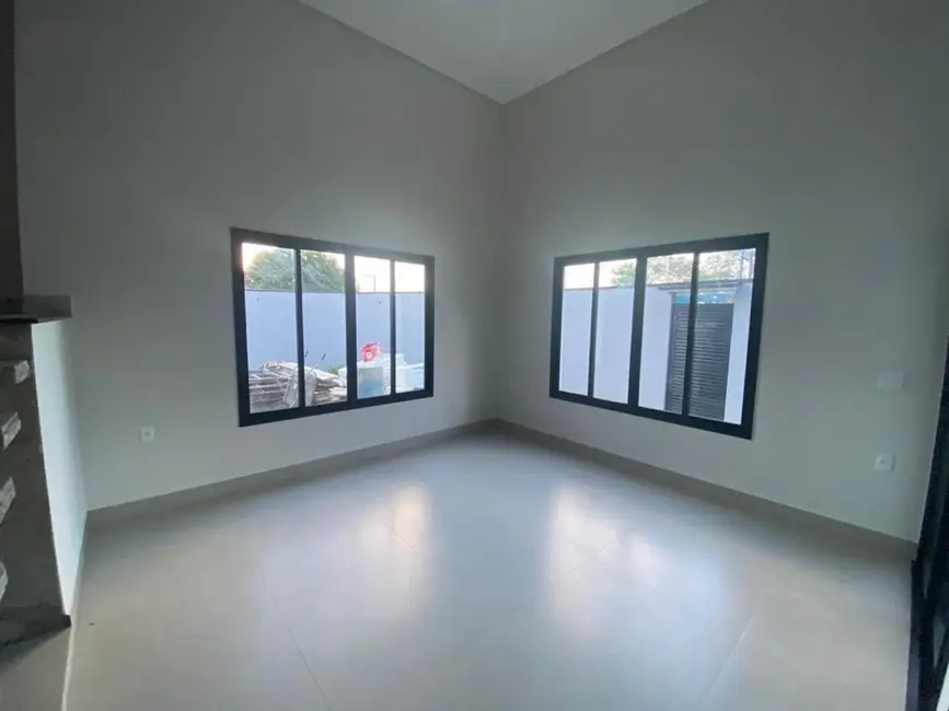 Foto 6 de Sobrado com 3 quartos à venda, 225m2 em Jardim Baronesa, Taubate - SP