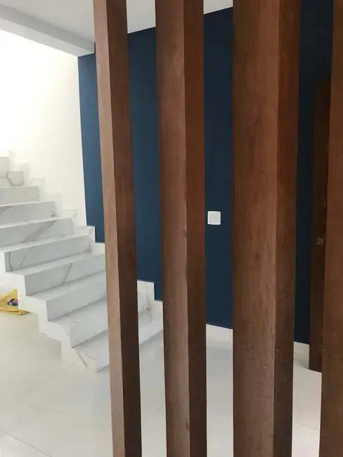 Sobrado com 3 quartos à venda, 290m2 em Tremembe - SP - imagem 2 Foto 2 de Sobrado com 3 quartos à venda, 290m2 em Tremembe - SP
