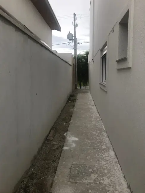 Foto 4 de Sobrado com 3 quartos à venda, 290m2 em Tremembe - SP