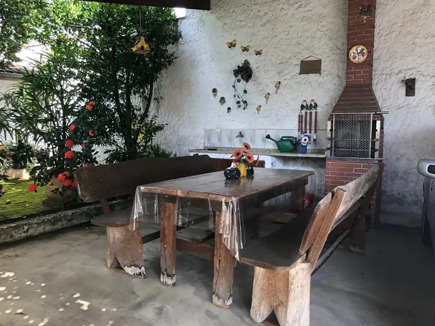 Foto 6 de Casa com 3 quartos à venda, 130m2 em Santana, Pindamonhangaba - SP