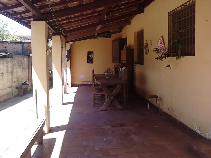 Foto 3 de Casa com 3 quartos à venda, 137m2 em Alto do Cardoso, Pindamonhangaba - SP