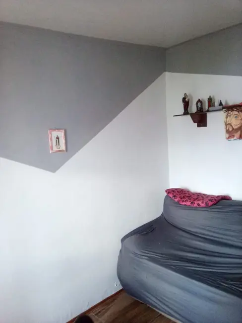 Casa com 3 quartos à venda, 120m2 em Jardim Bela Vista, Taubate - SP - imagem 2 Foto 2 de Casa com 3 quartos à venda, 120m2 em Jardim Bela Vista, Taubate - SP