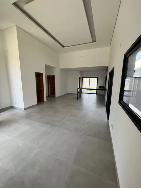 Foto 9 de Casa de Condomínio com 3 quartos à venda, 150m2 em Bairro do Grama, Cacapava - SP