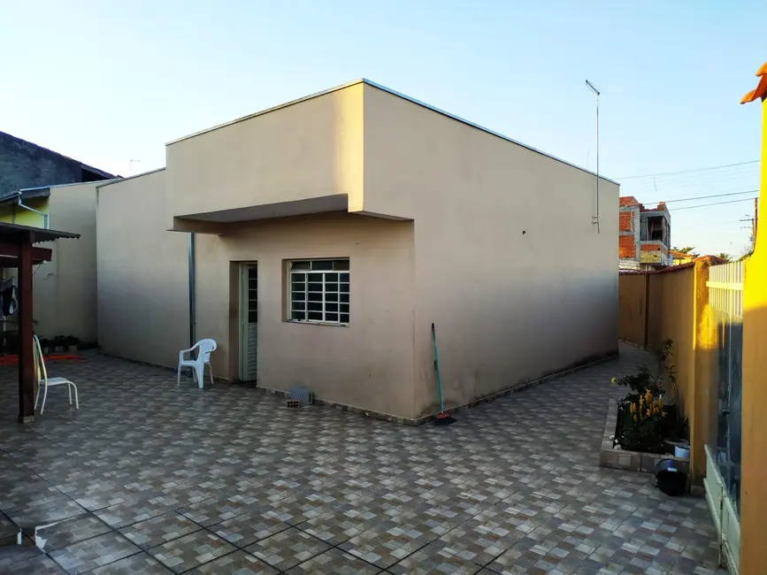 Foto 7 de Casa com 3 quartos à venda, 250m2 em Conjunto Habitacional Terra dos Ipês II (Fase II), Pindamonhangaba - SP