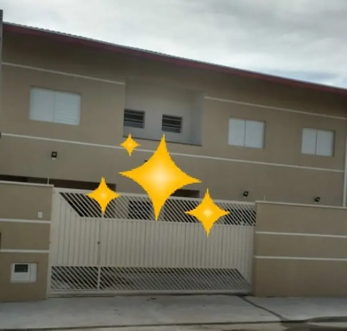 Foto 1 de Sobrado com 3 quartos à venda, 150m2 em Pindamonhangaba - SP