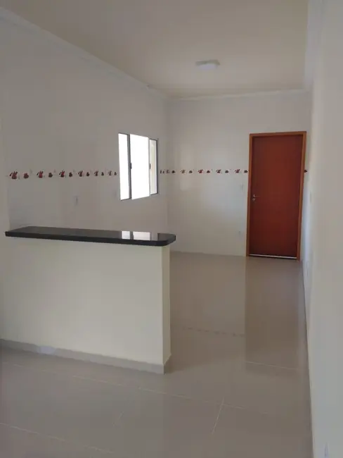 Foto 3 de Sobrado com 3 quartos à venda, 150m2 em Pindamonhangaba - SP