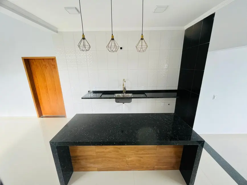 Foto 9 de Casa com 3 quartos à venda, 197m2 em Residencial Village Santana, Guaratingueta - SP