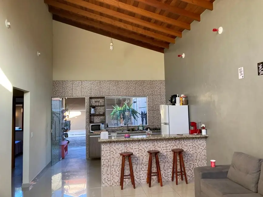 Foto 6 de Casa com 2 quartos à venda, 175m2 em Jardim do Lago I, Taubate - SP