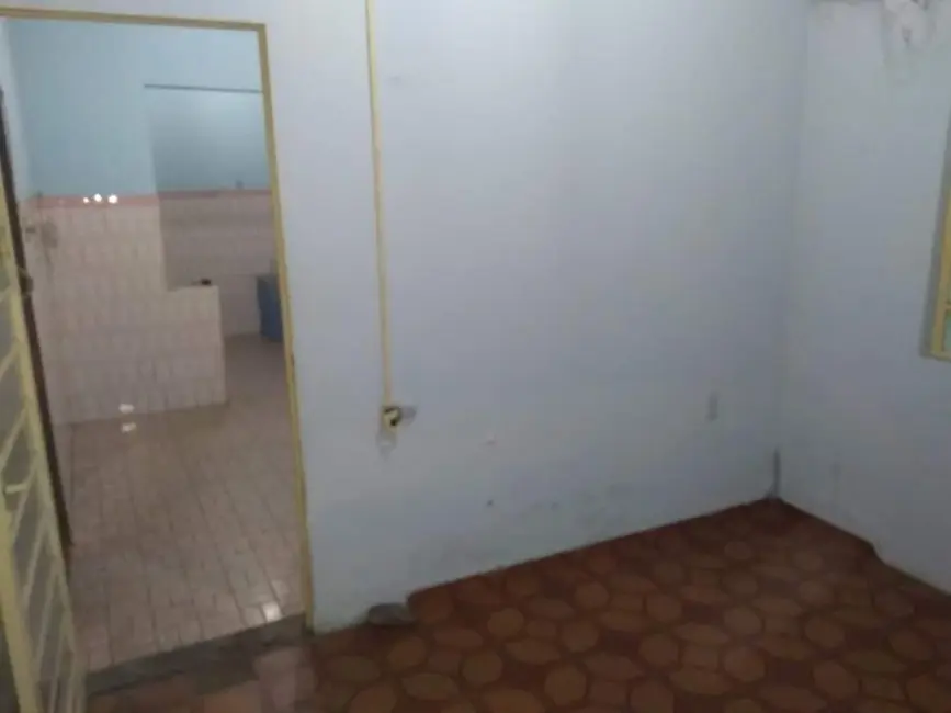 Casa com 3 quartos à venda em Aparecida - SP - imagem 6 Foto 6 de Casa com 3 quartos à venda em Aparecida - SP