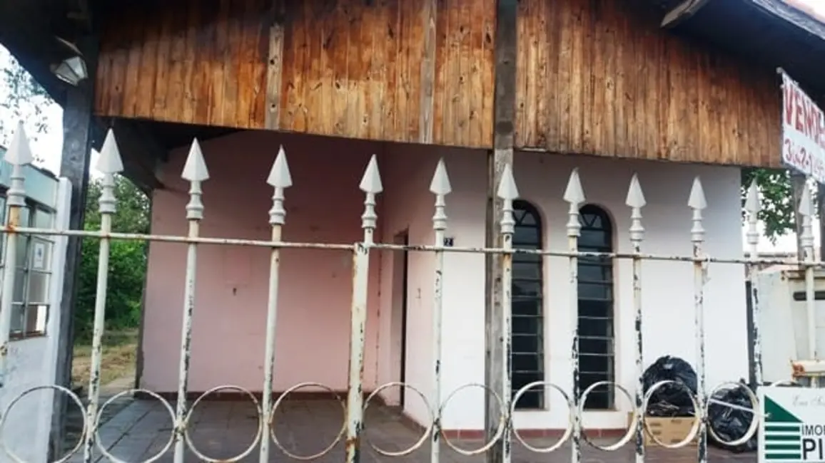 Foto 1 de Casa com 3 quartos à venda, 70m2 em Vila São Benedito, Pindamonhangaba - SP