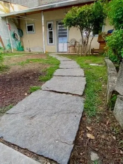 Casa com 3 quartos à venda, 137m2 em Jardim São José, Cacapava - SP - imagem 4 Foto 4 de Casa com 3 quartos à venda, 137m2 em Jardim São José, Cacapava - SP
