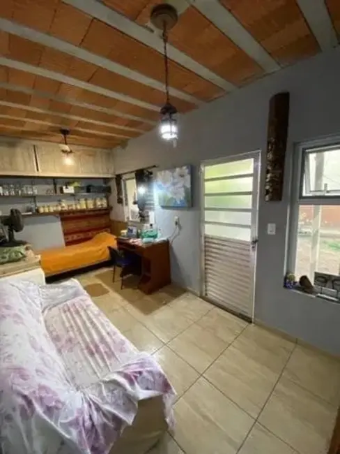 Foto 3 de Casa com 3 quartos à venda, 137m2 em Jardim São José, Cacapava - SP